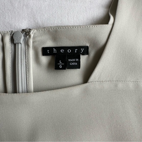 THEORY 100% silk Lylani Double-Georgette Layered Blouse / Size L - Picture 4 of 11